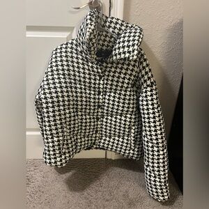 Houndstooth Puffer Jacket!